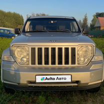 Jeep Liberty 3.7 AT, 2010, 293 000 км, с пробегом, цена 1 100 000 руб.