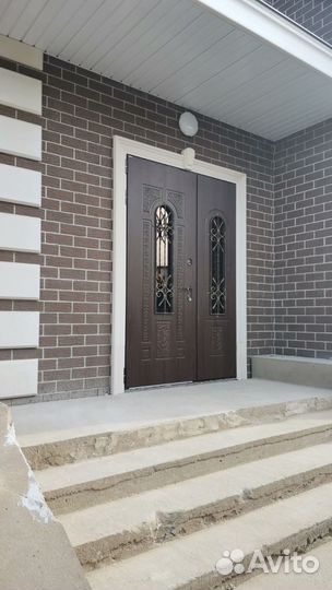 Двери входные металлические