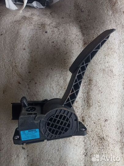 Педаль газа Лада Гранта Granta