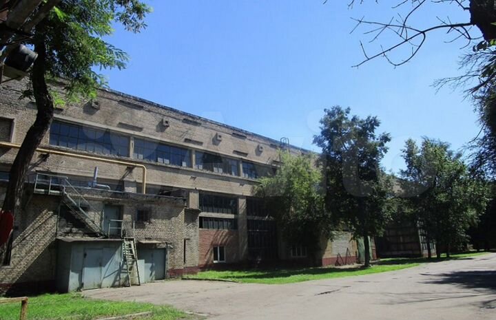 Помещение свободного назначения 4880,6метров