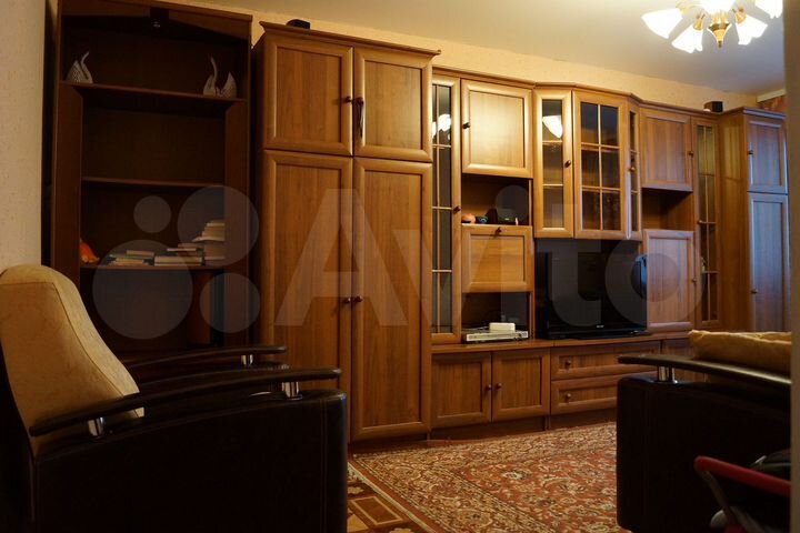 2-к. квартира, 44 м², 1/5 эт.