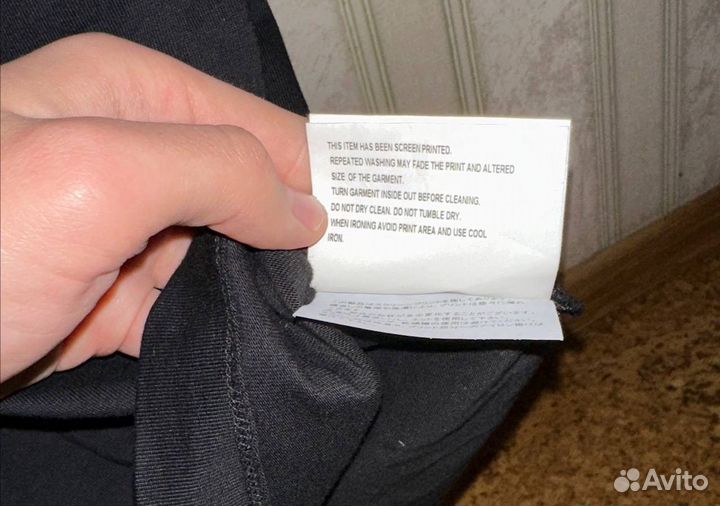 Гоша рубчинский флаги