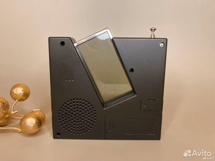 Портативный радиоприемник KoYa