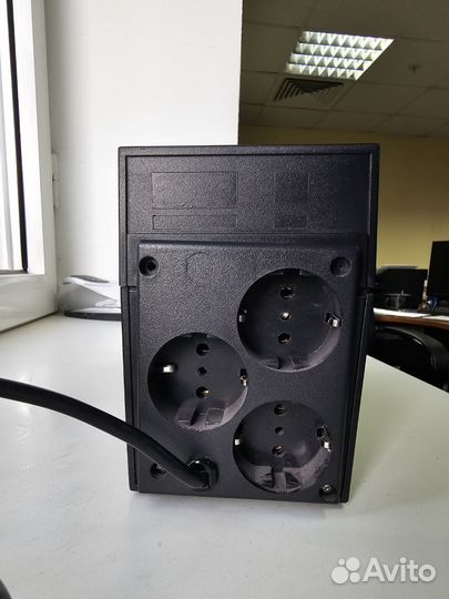 Ибп powecom rpt600a