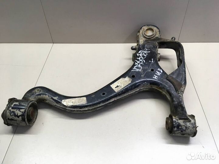 Рычаг передний нижний левый Land Rover Discovery 4