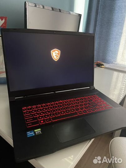 Ноутбук MSI GF76 katana
