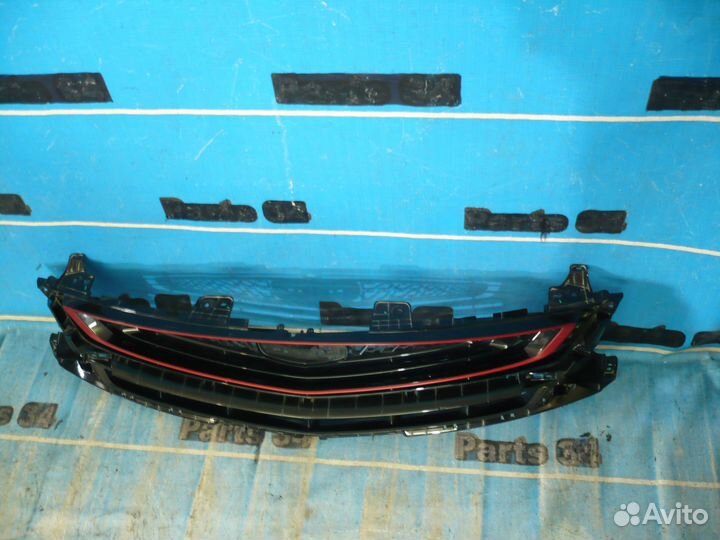 Geely Coolray Решетка радиатора без дефектов б/у