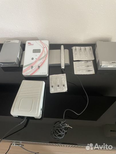 Профессиональная машинка для перманентного макияжа