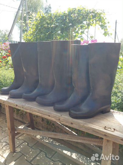 Резиновые сапоги