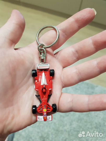 Брелок машинка Ferrari 310B