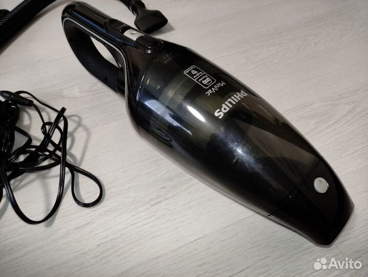 Автомобильный пылесос