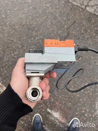 Привод для шаровых кранов belimo LR24A-SR