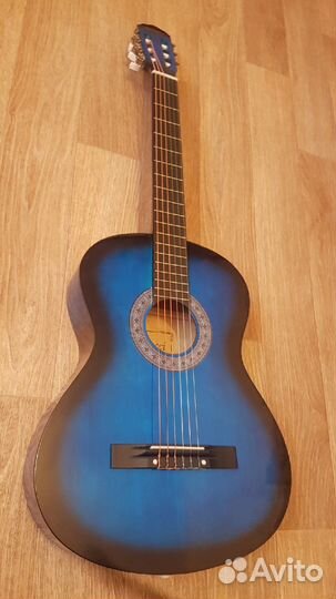 Новая классическая гитара