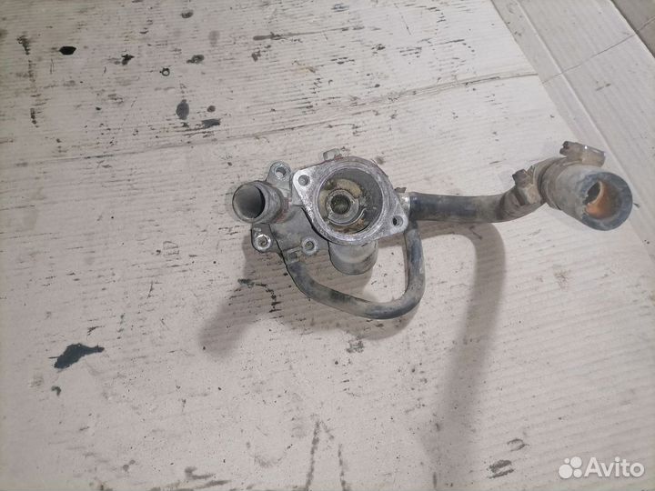 Корпус термостата Митсубиши Мираж 4G15