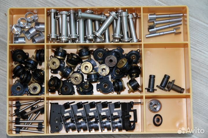 Запчасти к фотоаппаратам Зенит