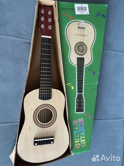Детская гитара