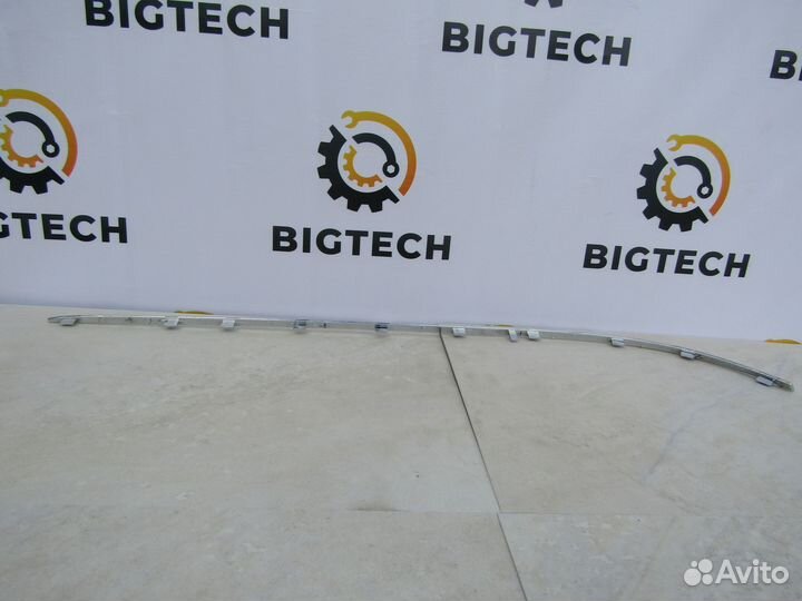 Молдинг заднего бампера Mercedes W211 A2118852721