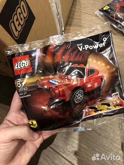 Инерционные машинки Lego Shell V-Power