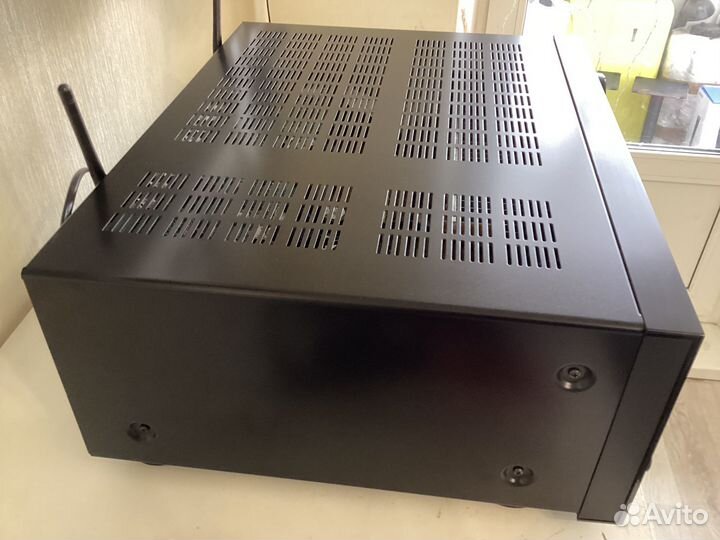 Ресивер 4K Onkyo TX-NR686 (Dolby Atmos / DTS X)