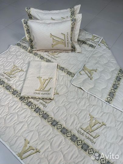 Белье постельное с одеялом