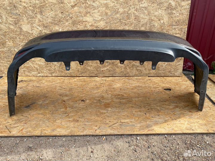 Задний бампер Тойота Камри 75