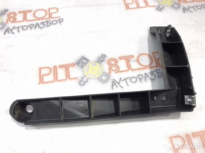 Крепление заднего бампера левое VW Touareg GP (7L