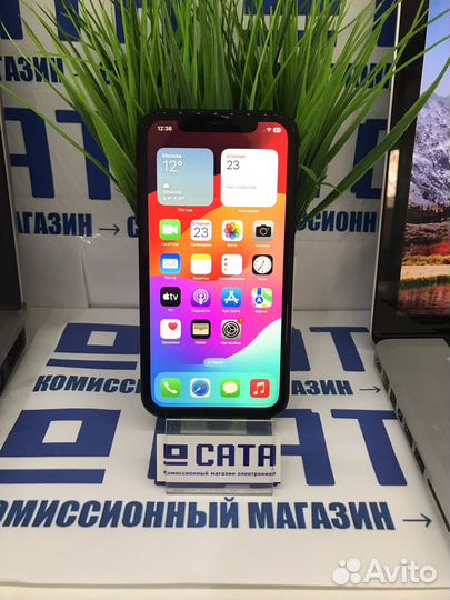 iPhone Xr, 128 ГБ