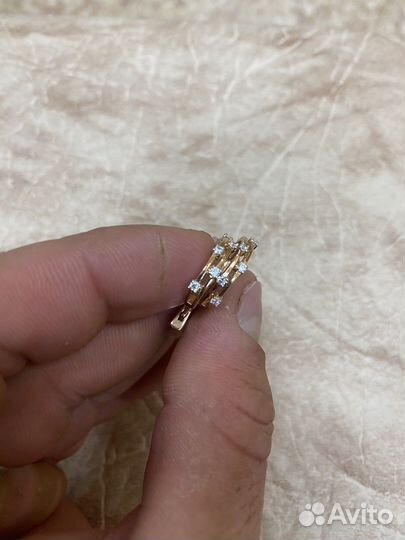 Золотые серьги