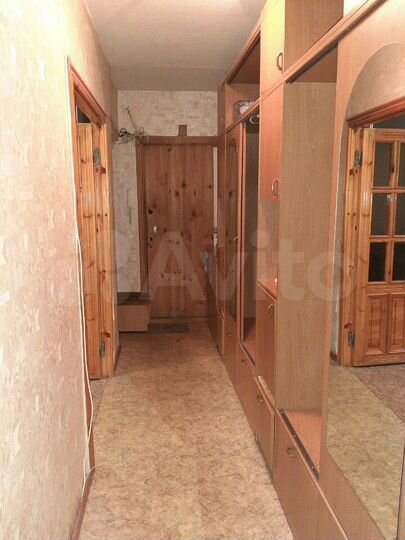 3-к. квартира, 70 м², 1/9 эт.