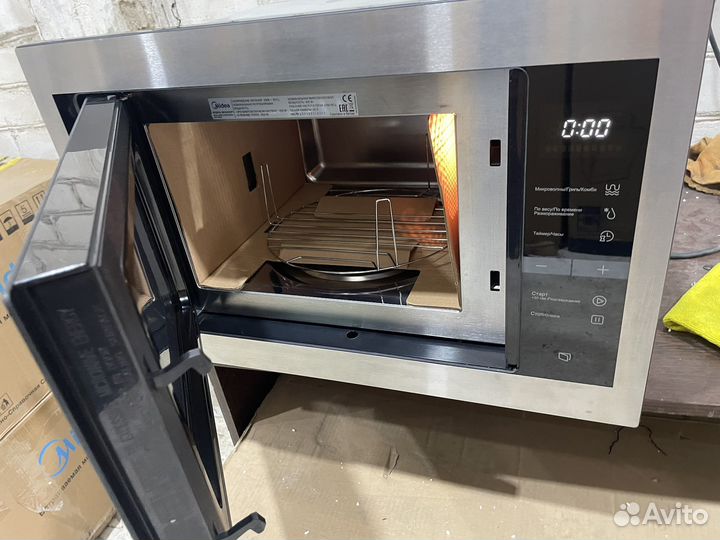 Встраиваемая микроволновая печь Midea 25Литров