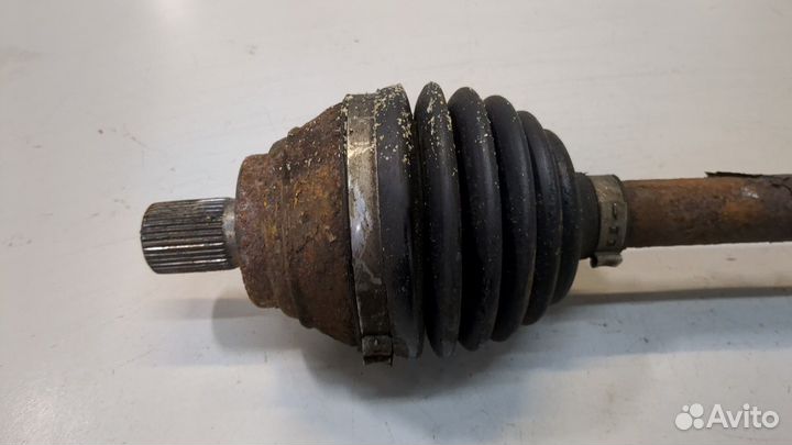 Полуось левая передняя Audi A3 (8V)