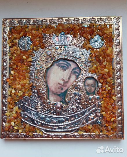 Новая Икона Божией Матери с янтарем (в упаковке)