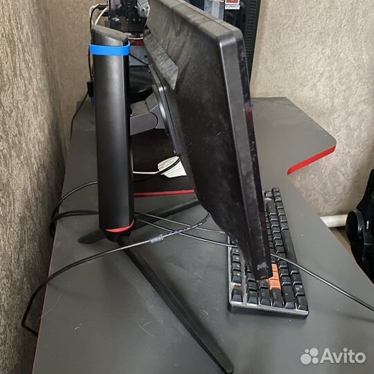 Монитор Benq full hd