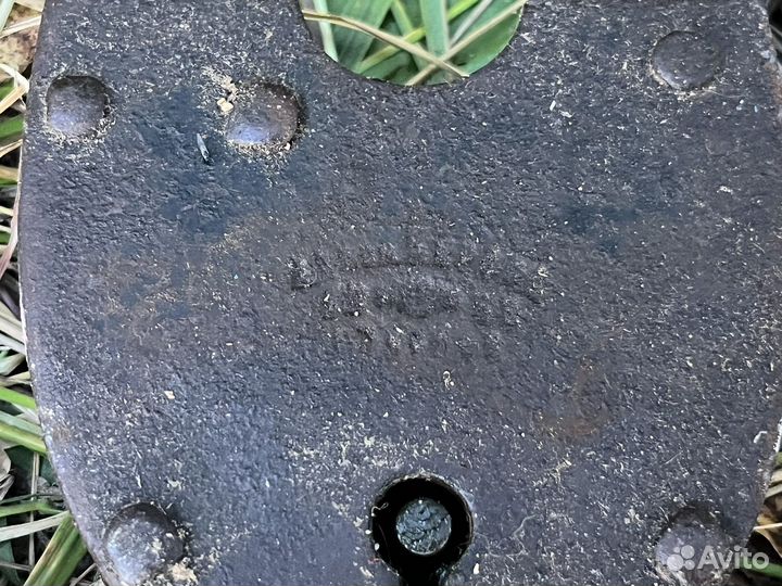 Замок старинный навесной