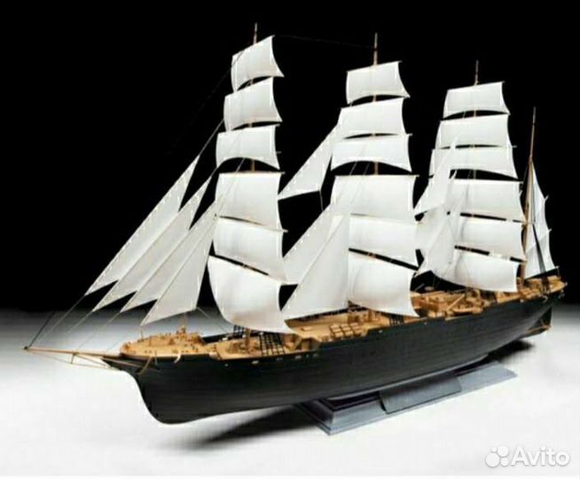 Модель корабля Крузенштерн