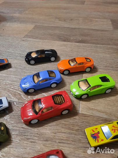Машинки металлические модельки