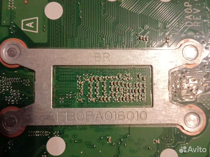 Hp Laptop 15s-eq. AMD Razen 3 4600. под ремонт