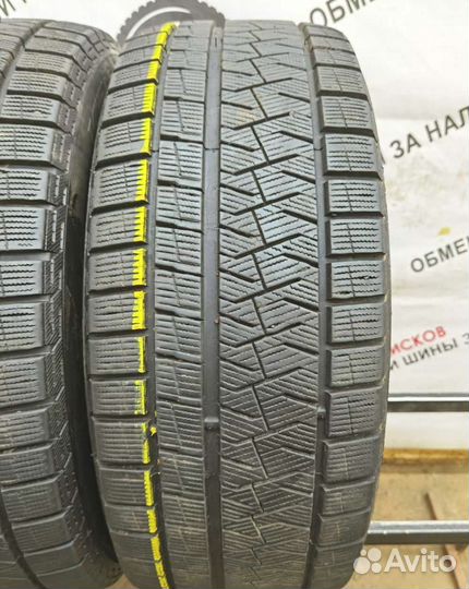 Pirelli Ice Asimmetrico 235/50 R18 97Q