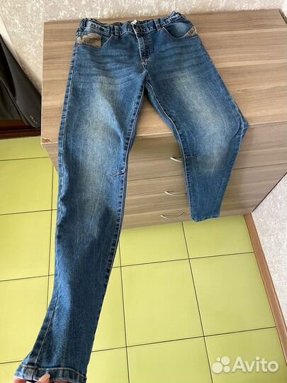 Джинсы