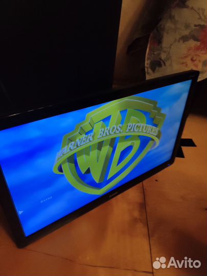 Телевизор ввк LEM2281F