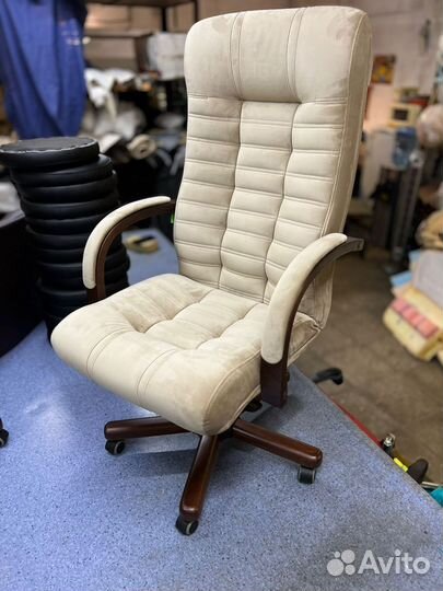 Компьютерное кресло