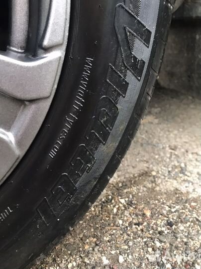 Продам комплект колес на ниву R16