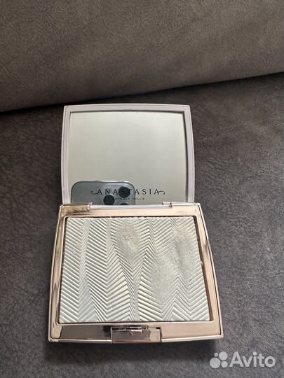 Хайлайтер Anastasia Beverly Hills