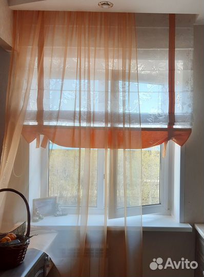 Штора римская для кухни новая