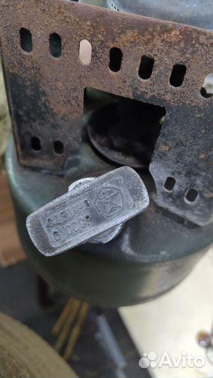 Примус шмель 2