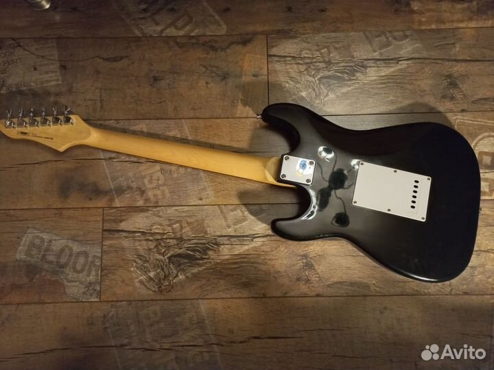 Электрогитара VGS Stratocaster