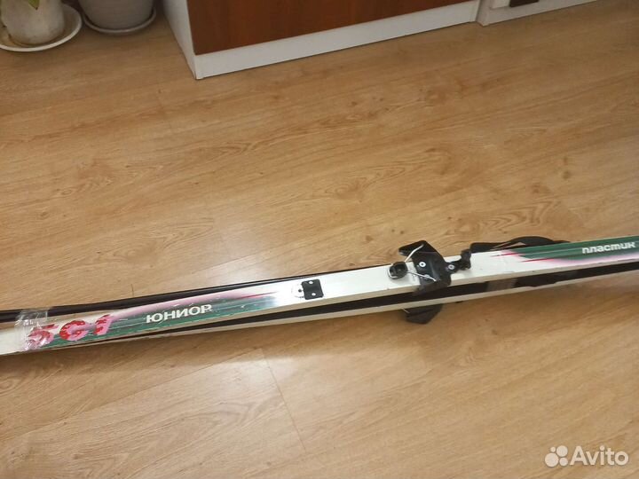 Лыжи и ботинки