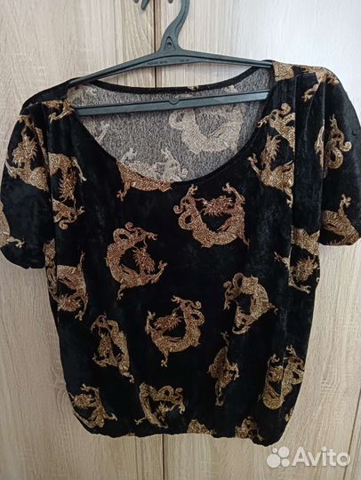 Комплекты женские нарядные