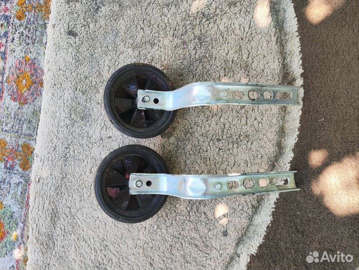 Колесики для велосипеда боковые поддерживающие