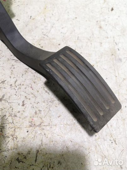 Педаль газа Форд Фокус 2